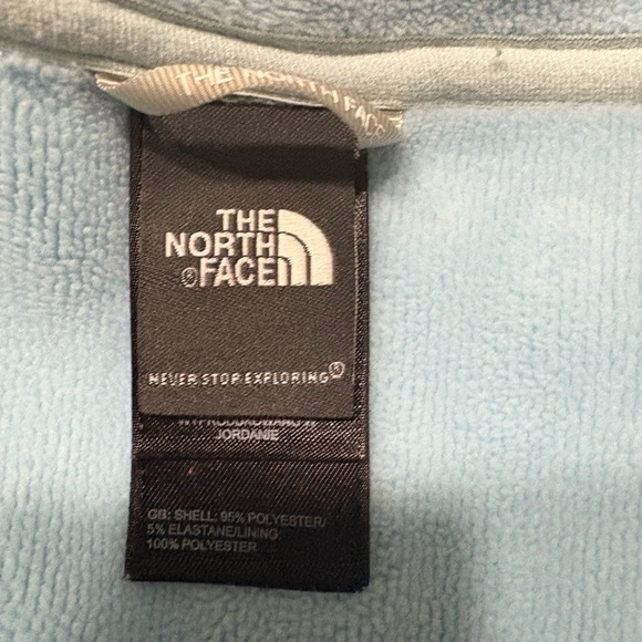 The North Face Women's Two-Tone Blue Fleece Jacket - Picture 2 of 8